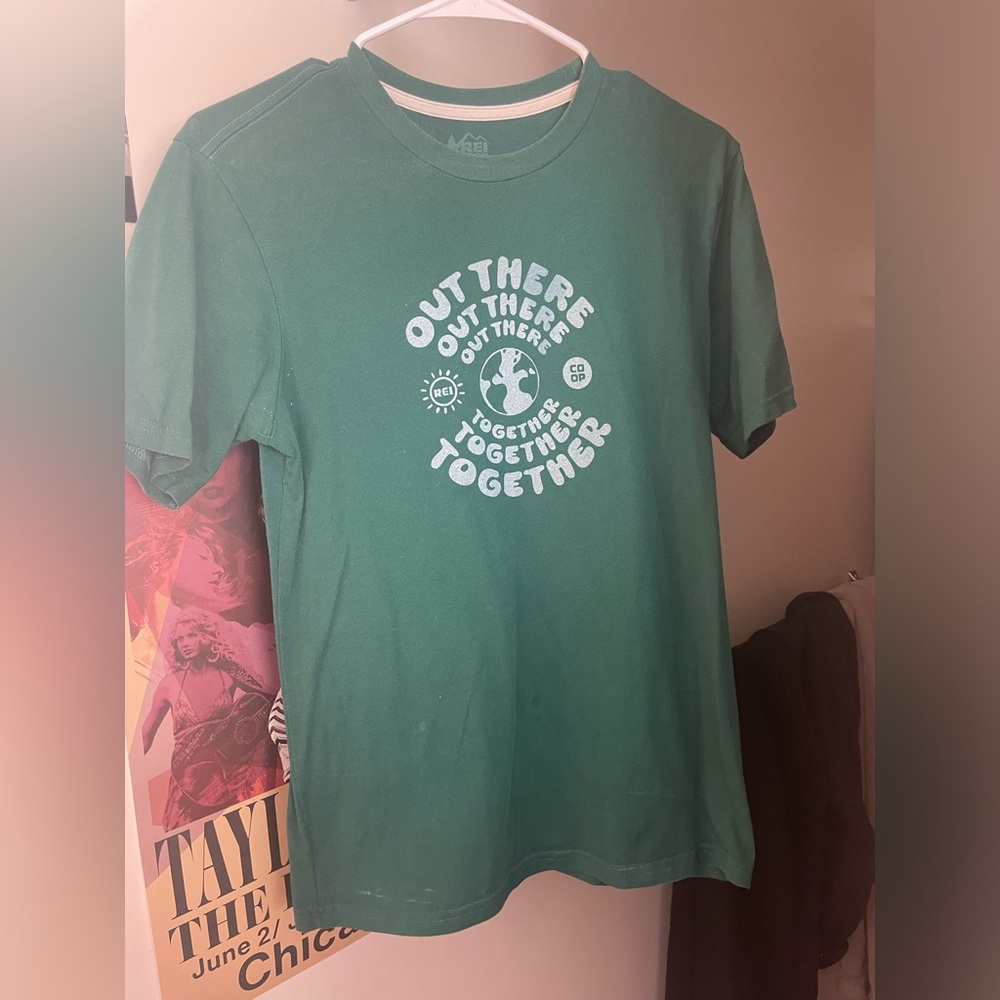 Green Women’s REI Tee